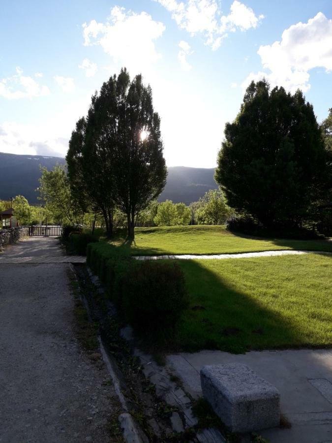 Plaza De La Villa 24 Rascafría Kültér fotó